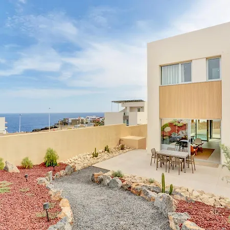 Linos Heated Pool - 2 Min Walk Villa