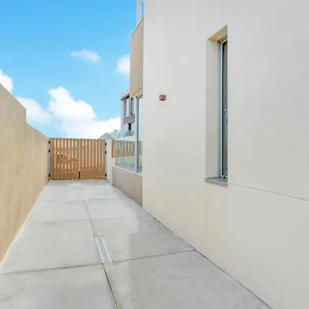 Villa Linos Heated Pool - 2 Min Walk *