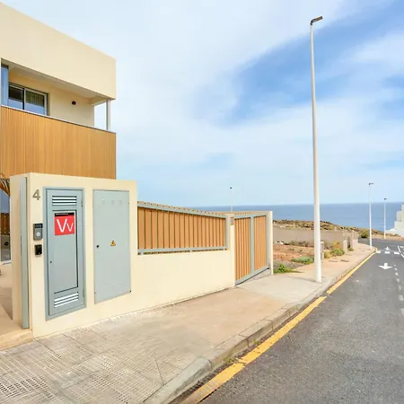Villa Linos Heated Pool - 2 Min Walk *